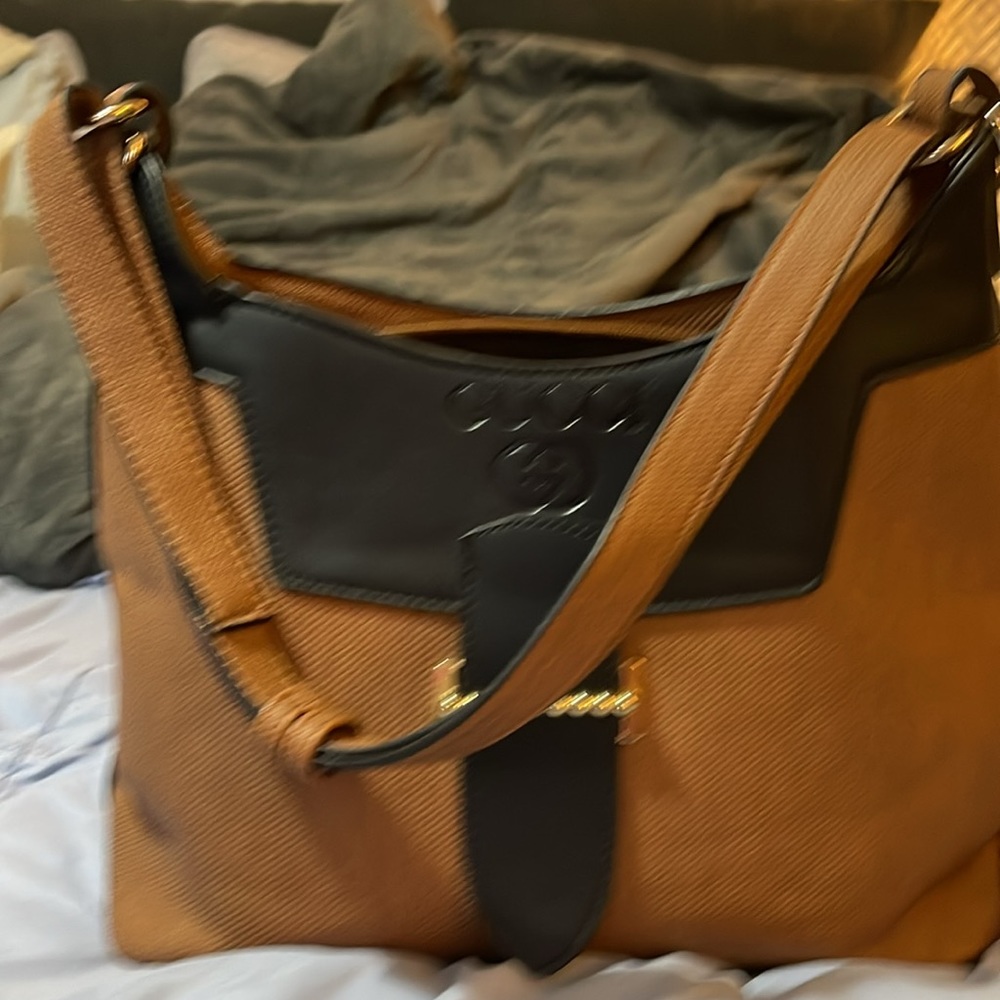Gucci style bag brown and black with adjustable shoulder strap!! LIKE NEW!! - Picture 2 of 16